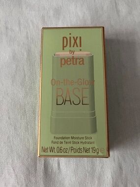 NEW in box Pixi by Petra On-the-Glow BASE Fair